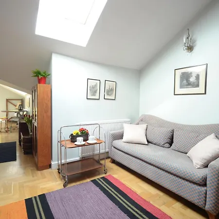 Crystal Suites Chez Helena-3